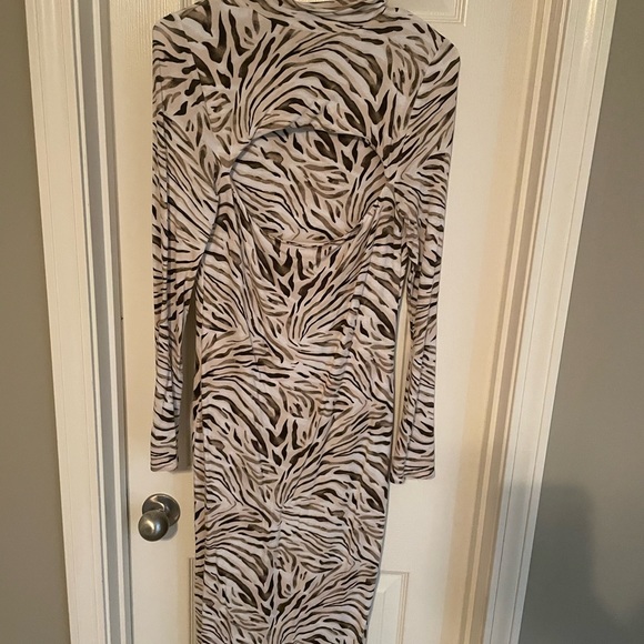 Sexy Zebra print midi - Picture 3 of 3